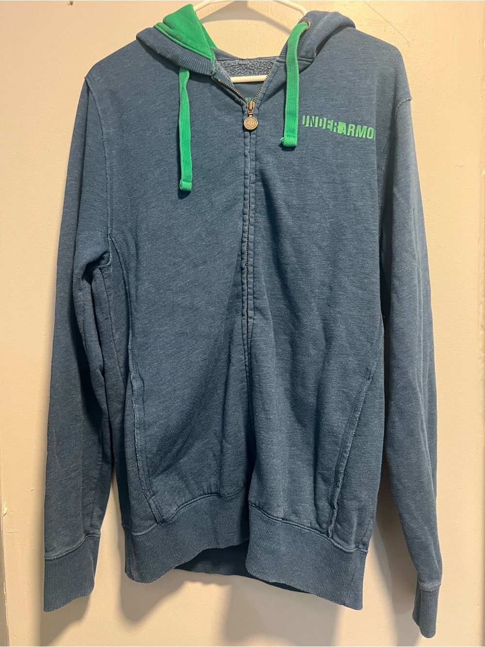 Under Armour Blue Hoodie with Green Hood Lining and Drawcords size M Unix